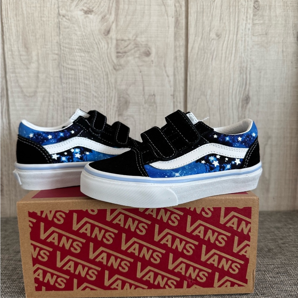 Vans Kids' Old Skool V Glow Galaxy Black/Blue Shoes Size 11.5 NWT in Box